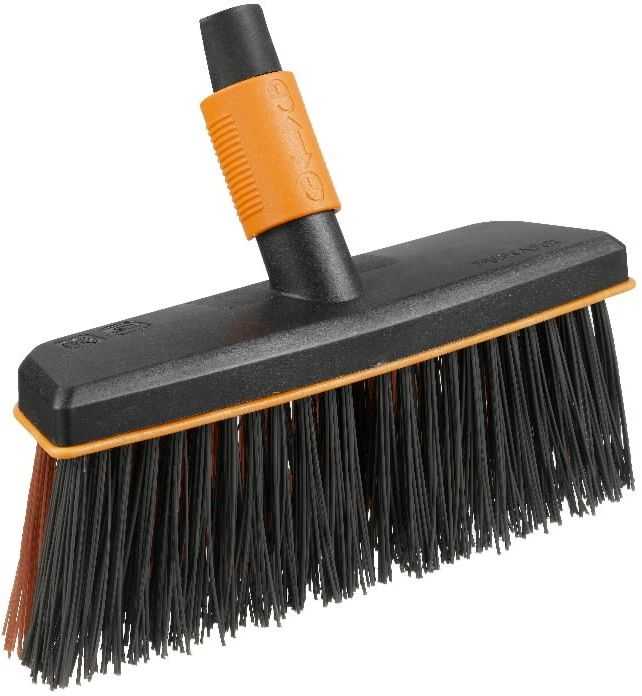 Fiskars QuikFit All-Purpose Broom (black/orange) (1001417)