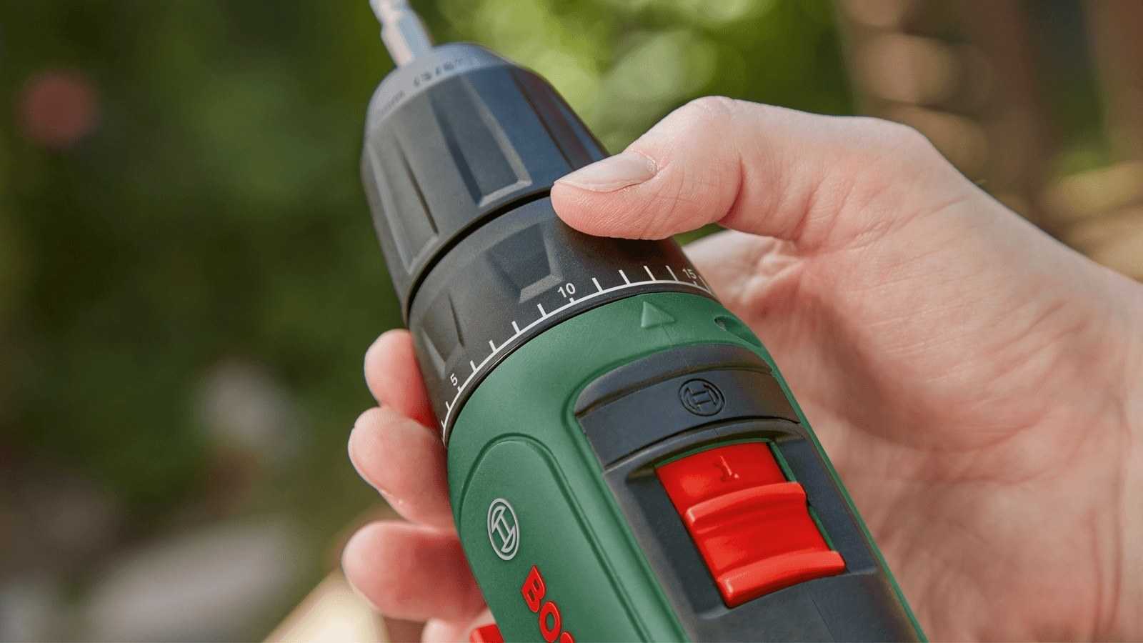 Bosch Powertools Akku-Bohrschrauber UniversalDrill 18V (green/black