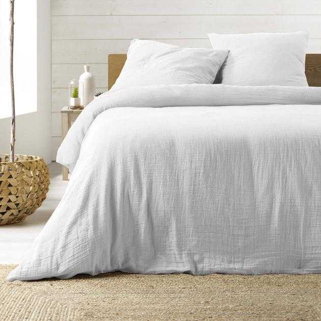Douceur d`Interieur Angelia Bed Linen Set, White, 240x220cm, 63x63cm