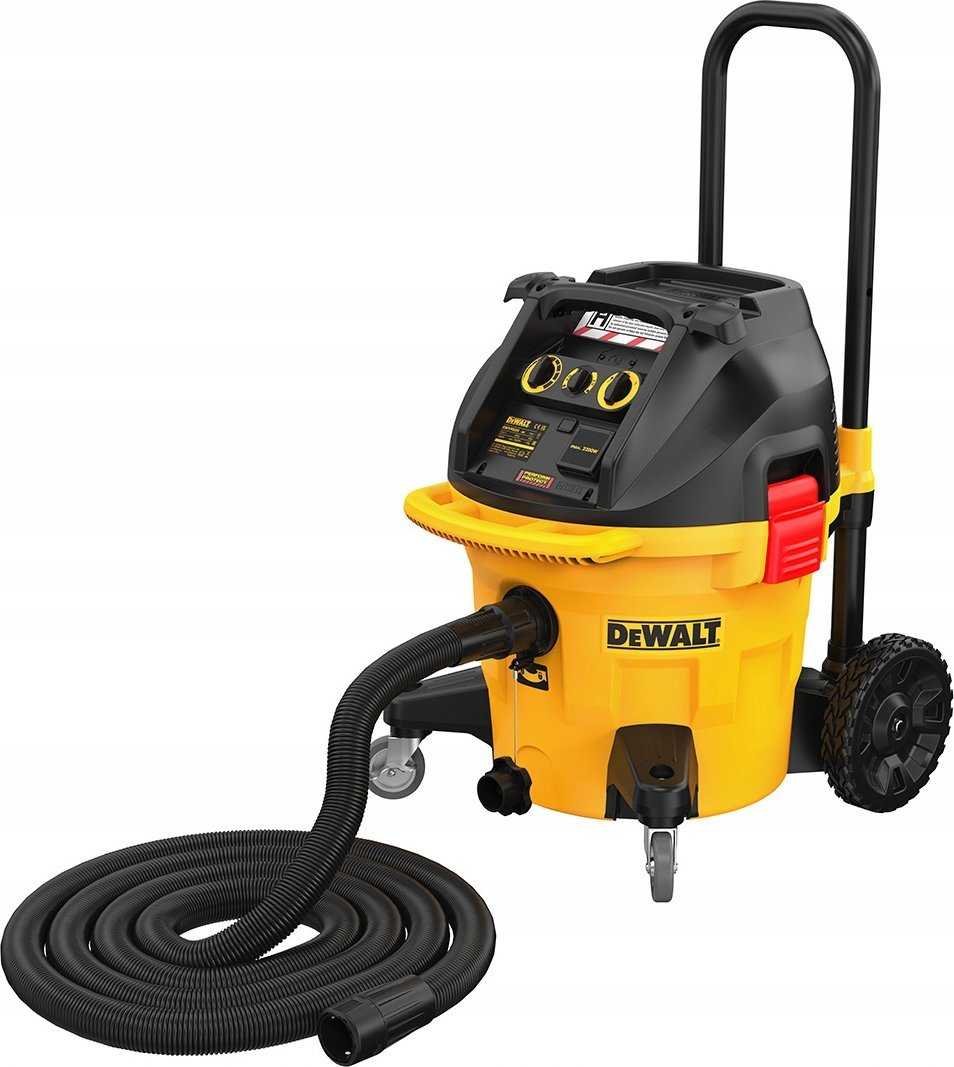 DeWalt  Industrial Wet and Dry Vacuum