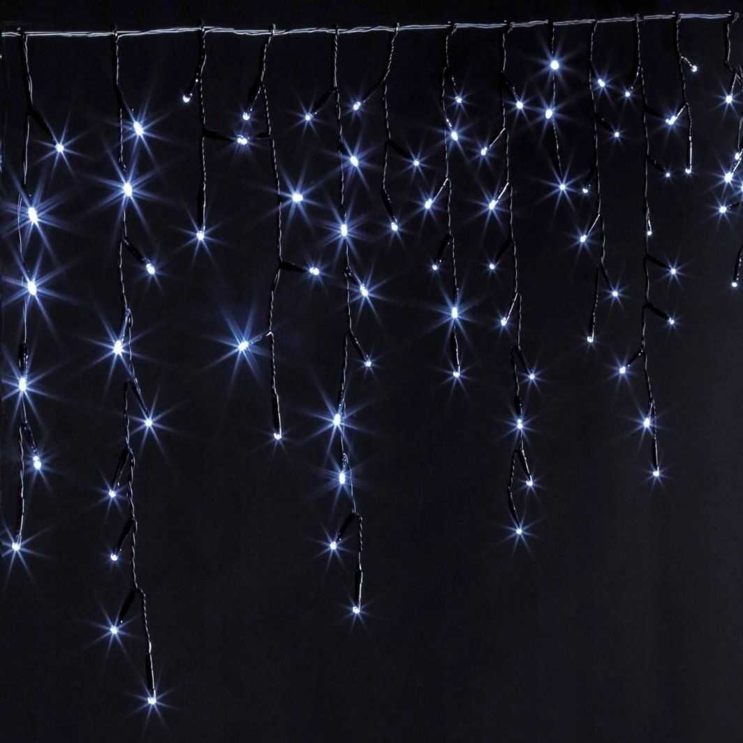 Fééric Lights and Christmas 14151414 120 LED 2m