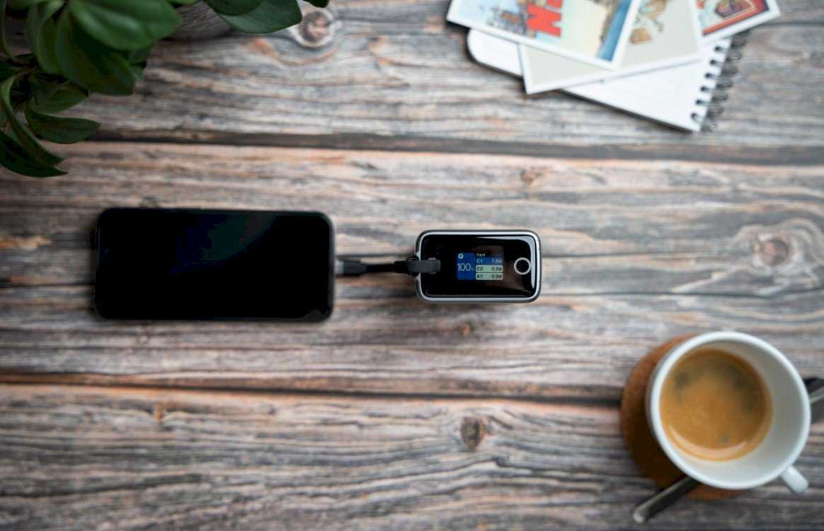 Swissten 25000 mAh 100W Power Bank Grey